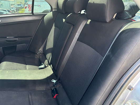 Mitsubishi Lancer, 2010 года, пробег 239213 км