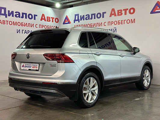 Volkswagen Tiguan, 2017 года, пробег 149000 км