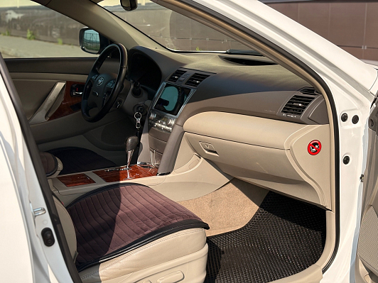 Toyota Camry Элеганс, 2008 года, пробег 266239 км