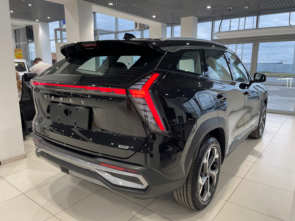 Geely Atlas Флагман, черный