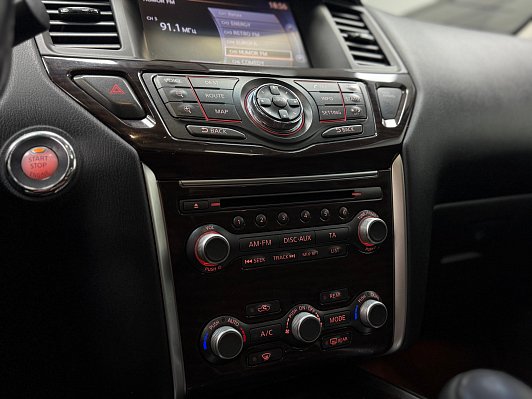Nissan Pathfinder Top, 2015 года, пробег 141000 км