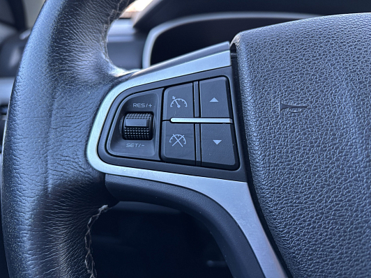 Geely Atlas Luxury, 2019 года, пробег 84653 км