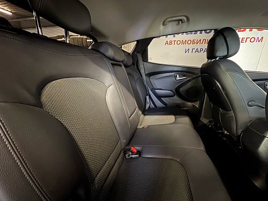Hyundai ix35 Comfort + Navi, 2011 года, пробег 162000 км