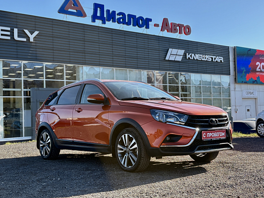 Lada (ВАЗ) Vesta Luxe Multimedia, 2018 года, пробег 131080 км