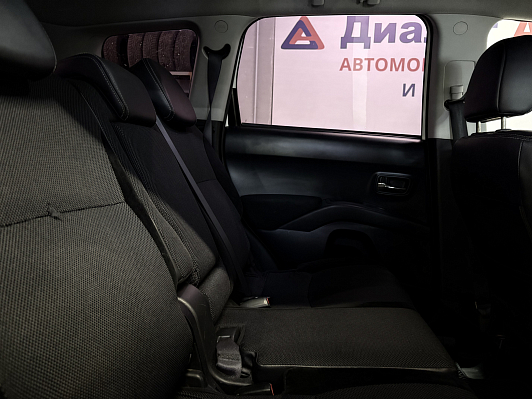 Citroen C-Crosser, 2011 года, пробег 187000 км