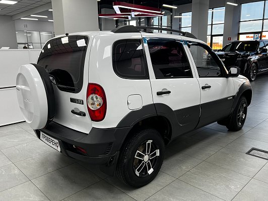 Chevrolet Niva LE, 2014 года, пробег 84959 км