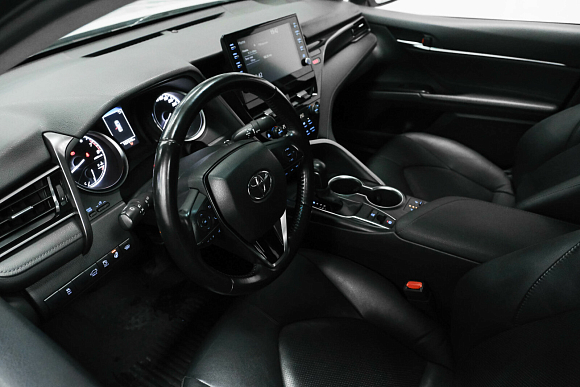 Toyota Camry Элеганс, 2021 года, пробег 107046 км