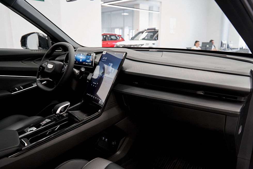 Geely Cityray Люкс, серый