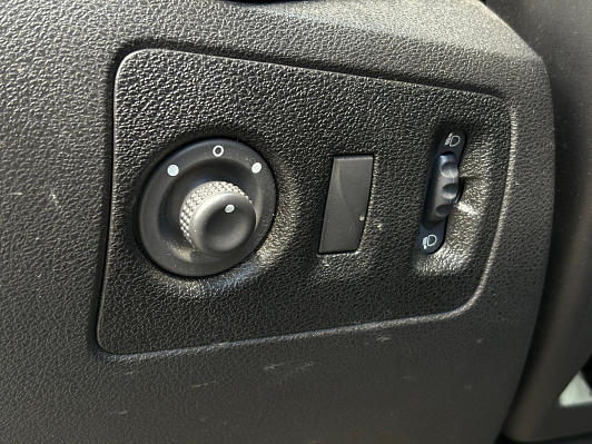 Lada (ВАЗ) XRAY Comfort, 2019 года, пробег 80500 км