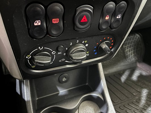 Nissan Almera Comfort Plus, 2014 года, пробег 177938 км