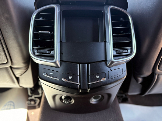 Porsche Cayenne S Tiptronic, 2011 года, пробег 250388 км
