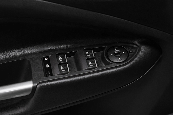 Ford Kuga Titanium, 2016 года, пробег 140792 км