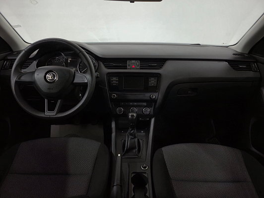Skoda Octavia Ambition, 2016 года, пробег 107565 км