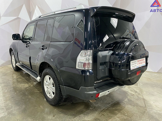 Mitsubishi Pajero Instyle S06, 2006 года, пробег 330000 км