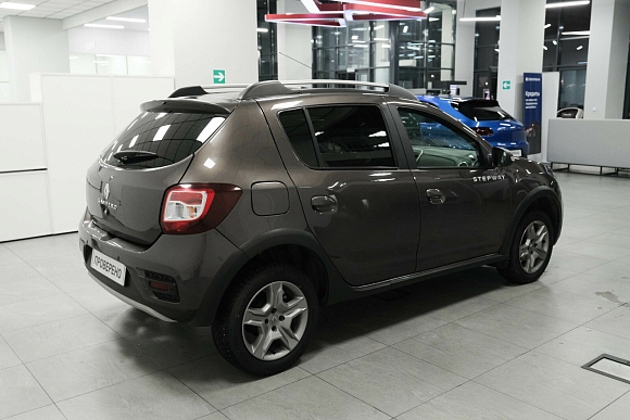 Renault Sandero Life, 2020 года, пробег 47582 км