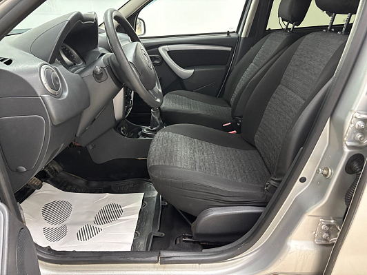 Renault Duster LE Adventure, 2013 года, пробег 230400 км