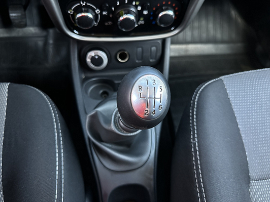Renault Duster Privilege, 2014 года, пробег 185300 км