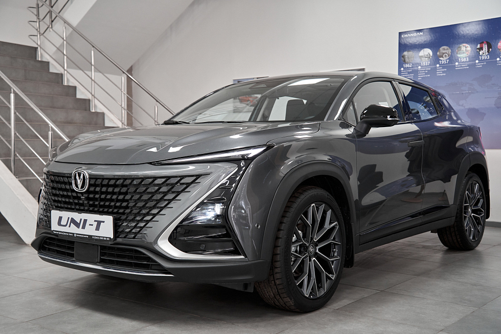 Changan UNI-T Tech, серый