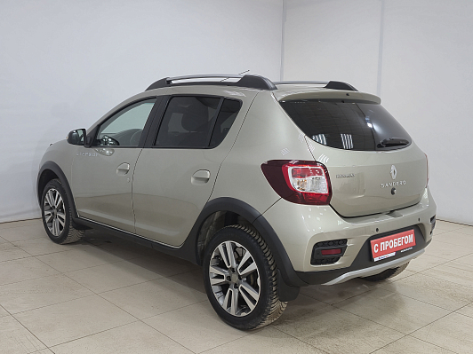 Renault Sandero, 2016 года, пробег 203270 км