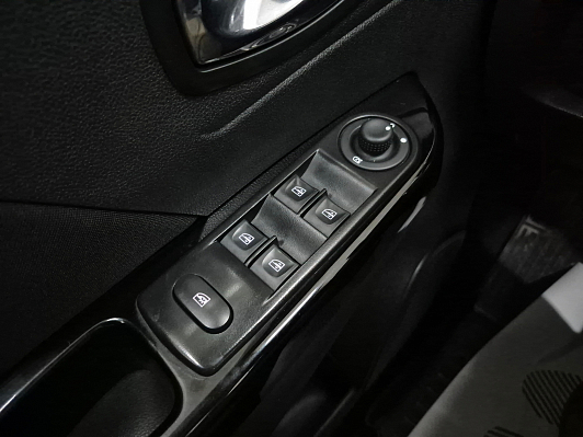 Renault Kaptur Style, 2018 года, пробег 74700 км
