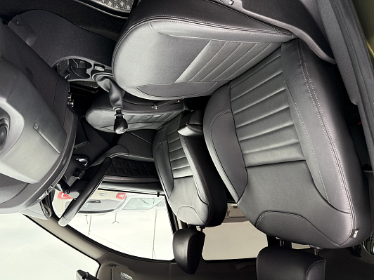 Renault Duster Luxe Privilege, 2017 года, пробег 68000 км