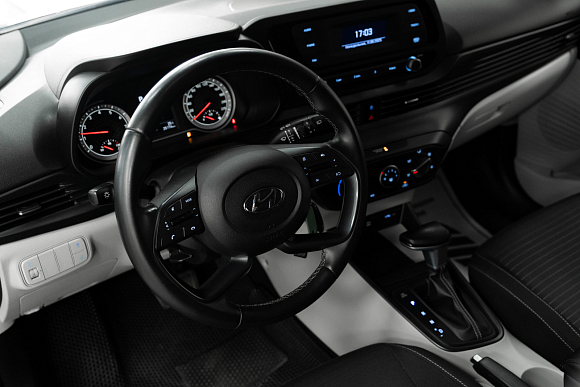 Hyundai i20 Active, 2023 года, пробег 25000 км