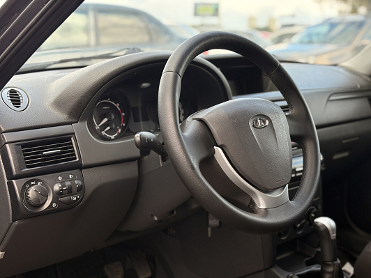 Lada (ВАЗ) Priora Standard 21702-40-050, 2017 года, пробег 143345 км