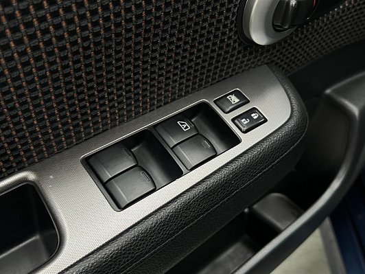 Nissan Tiida Tekna, 2012 года, пробег 249097 км