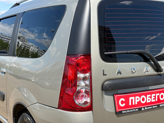 Lada (ВАЗ) Largus Luxe 5 мест, 2021 года, пробег 64000 км
