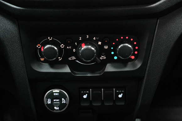 Lada (ВАЗ) XRAY Comfort, 2018 года, пробег 40000 км