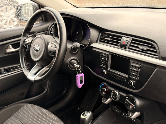 Kia Rio Comfort, 2017 года, пробег 121625 км
