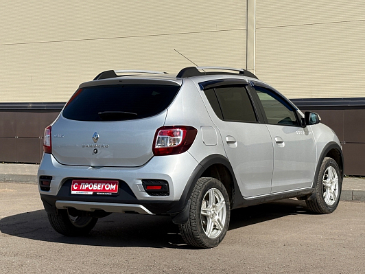 Renault Sandero Confort, 2016 года, пробег 110000 км