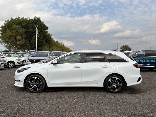 Kia Ceed Luxe, 2022 года, пробег 83397 км
