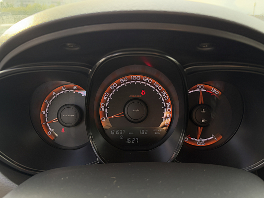Lada (ВАЗ) Vesta Comfort Winter EnjoY Pro, 2019 года, пробег 131501 км