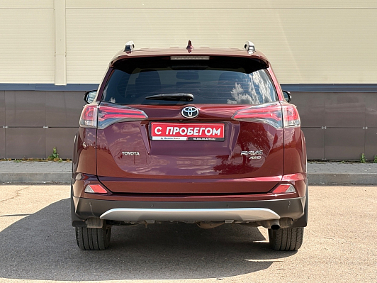 Toyota RAV4 Exclusive, 2016 года, пробег 119747 км