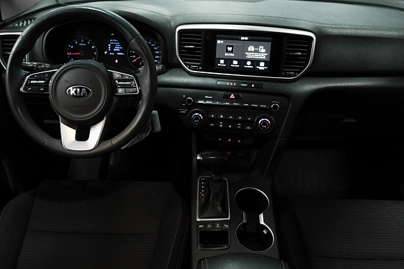 Kia Sportage Comfort, 2019 года, пробег 100000 км
