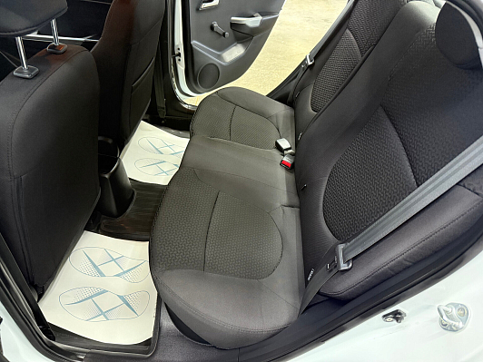 Kia Rio, 2016 года, пробег 111806 км