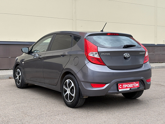 Hyundai Solaris Active, 2013 года, пробег 171127 км