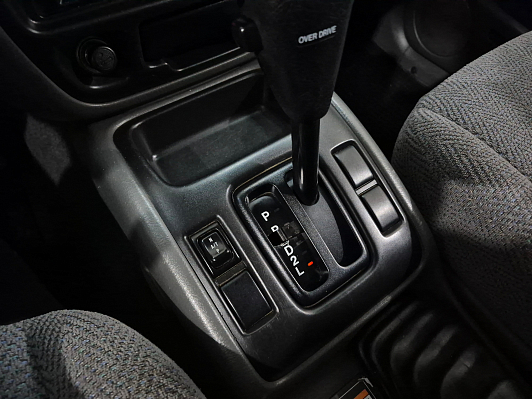 Suzuki Grand Vitara, 2000 года, пробег 200000 км