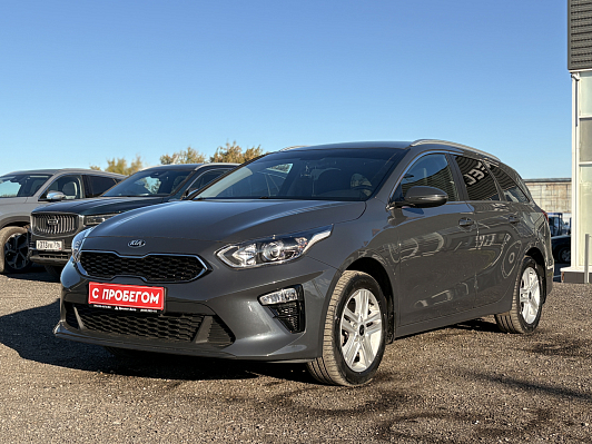 Kia Ceed Prestige, 2021 года, пробег 51000 км