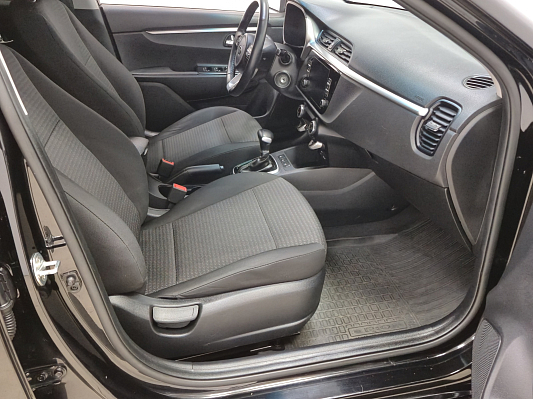 Kia Rio Prestige, 2020 года, пробег 65784 км