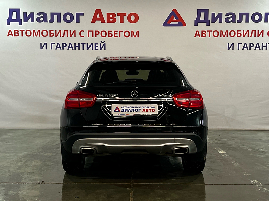 Mercedes-Benz GLA GLA 250 4MATIC Особая серия, 2015 года, пробег 93080 км