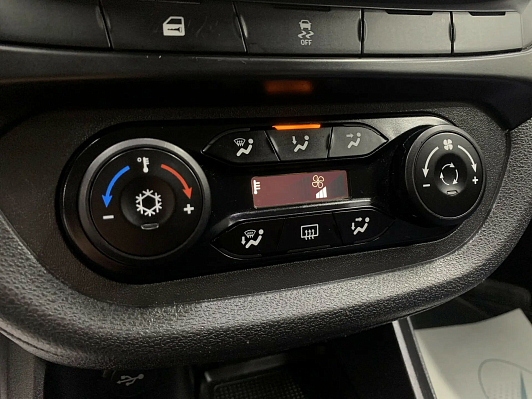 Lada (ВАЗ) Vesta Comfort, 2019 года, пробег 104929 км