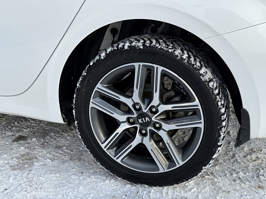 Kia Cerato Premium, 2018 года, пробег 117767 км