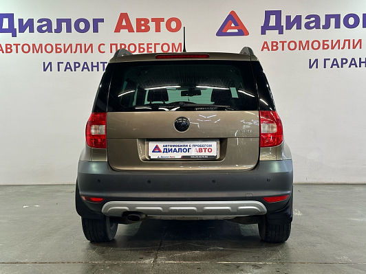 Skoda Yeti Ambition, 2011 года, пробег 126900 км