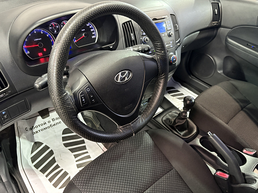 Hyundai i30 Classic, 2010 года, пробег 201000 км