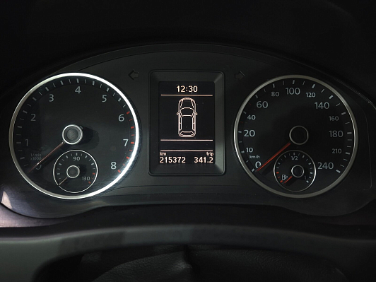 Volkswagen Tiguan Trend&Fun, 2009 года, пробег 215365 км