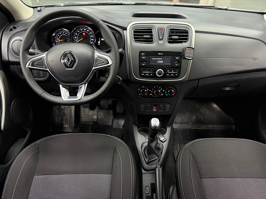 Renault Logan Stepway Life, 2020 года, пробег 99000 км