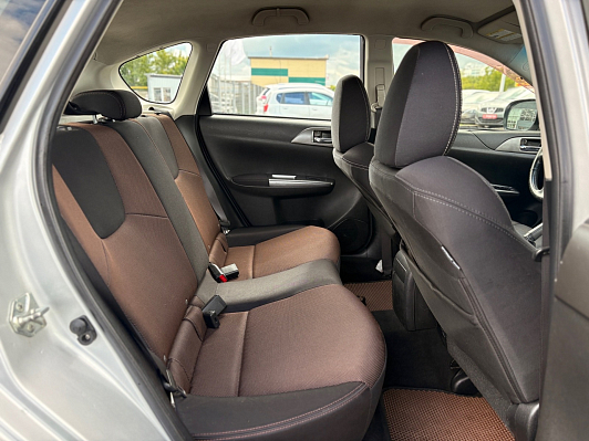 Subaru Impreza, 2010 года, пробег 274474 км
