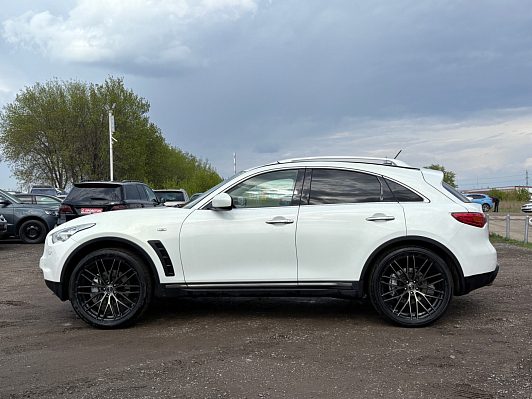 Infiniti FX Premium, 2011 года, пробег 169548 км